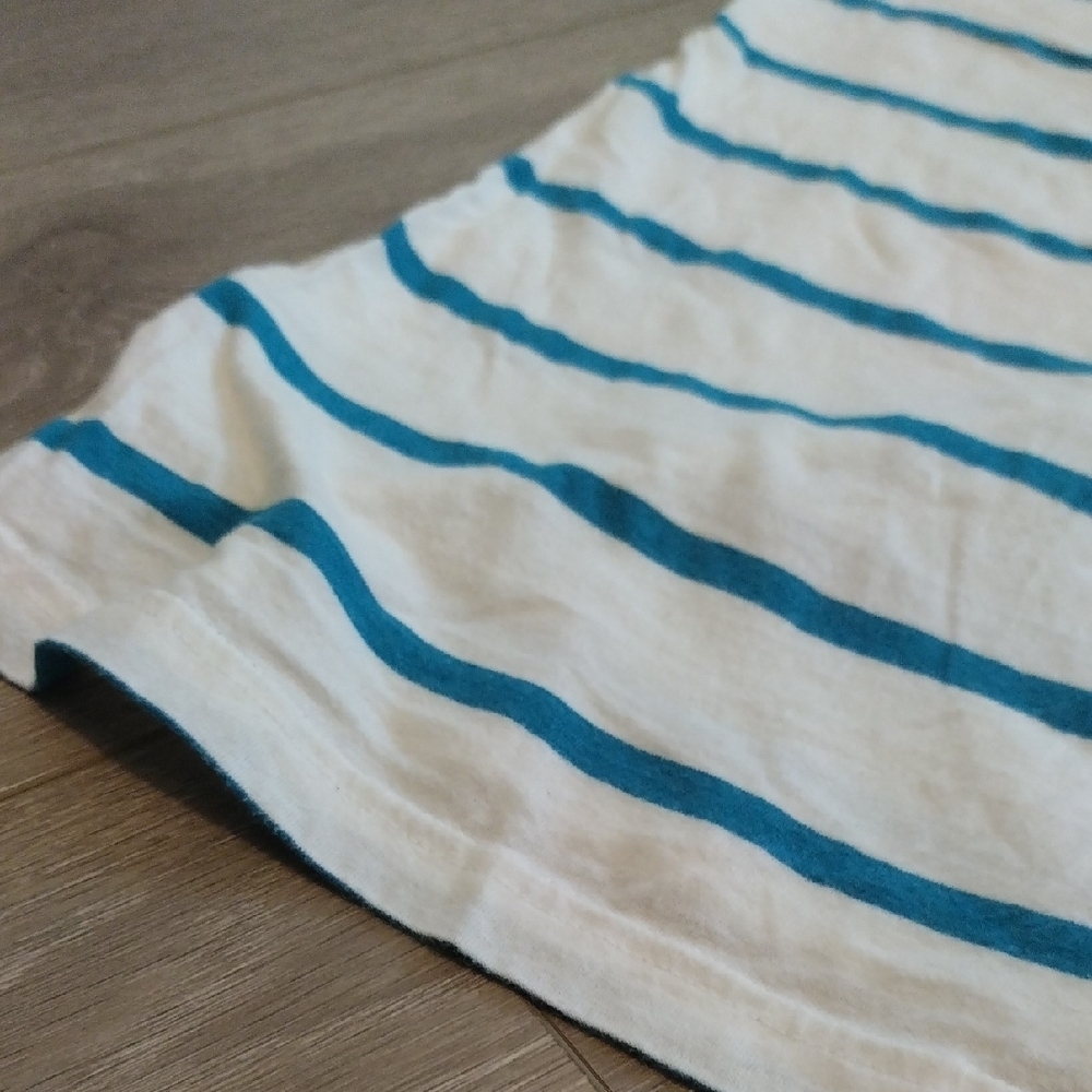 Carbon Teal and Gray V-Neck Tee - Picture 10 of 10
